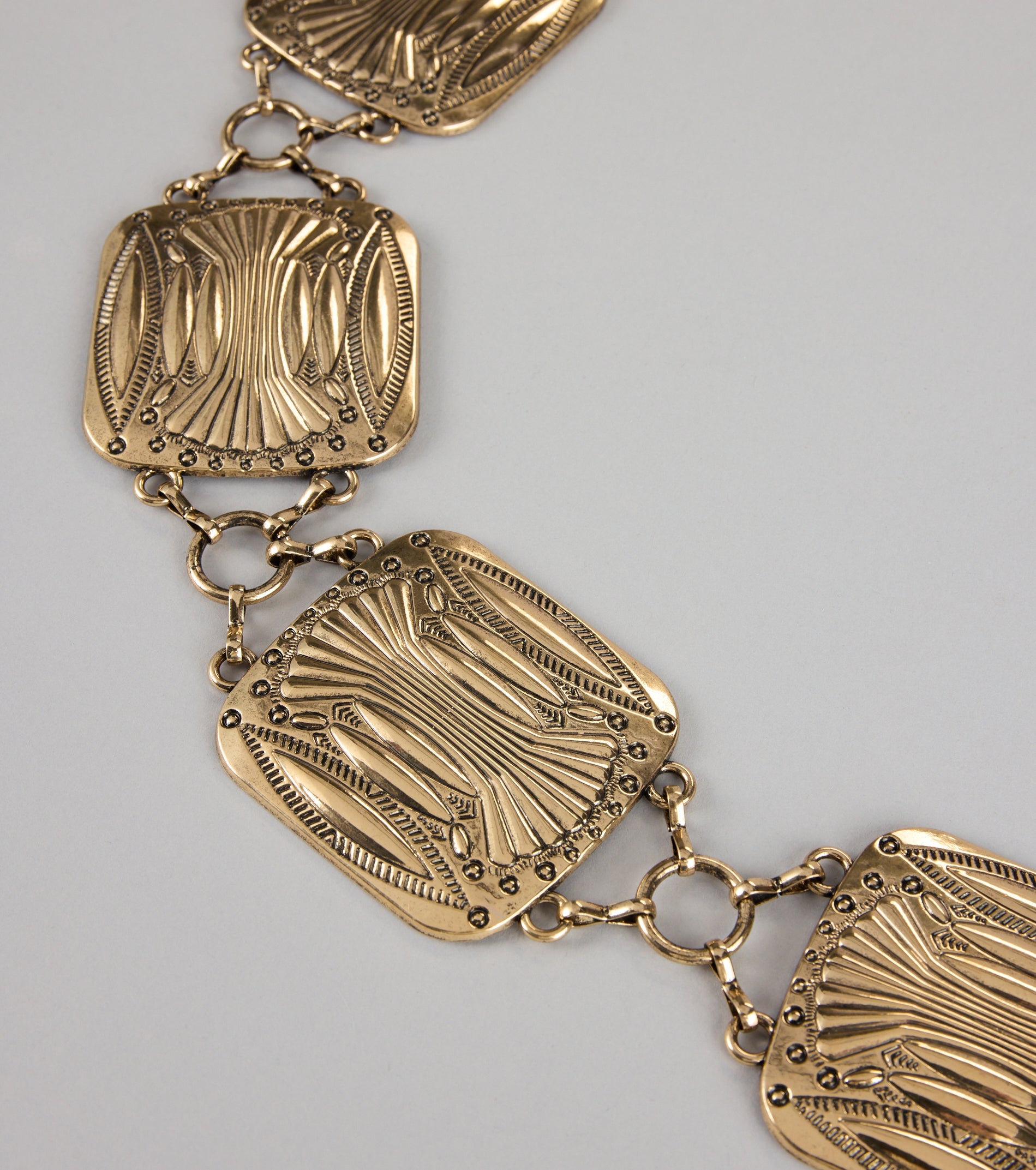 Vintage Glam Square Concho Chain Belt